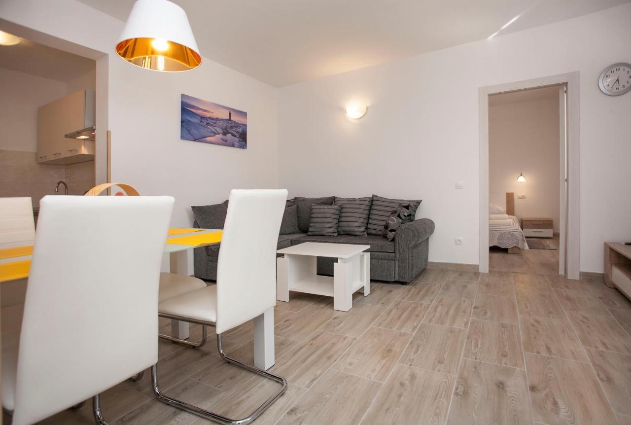 Apartmani Dragica Rovinj Exterior foto